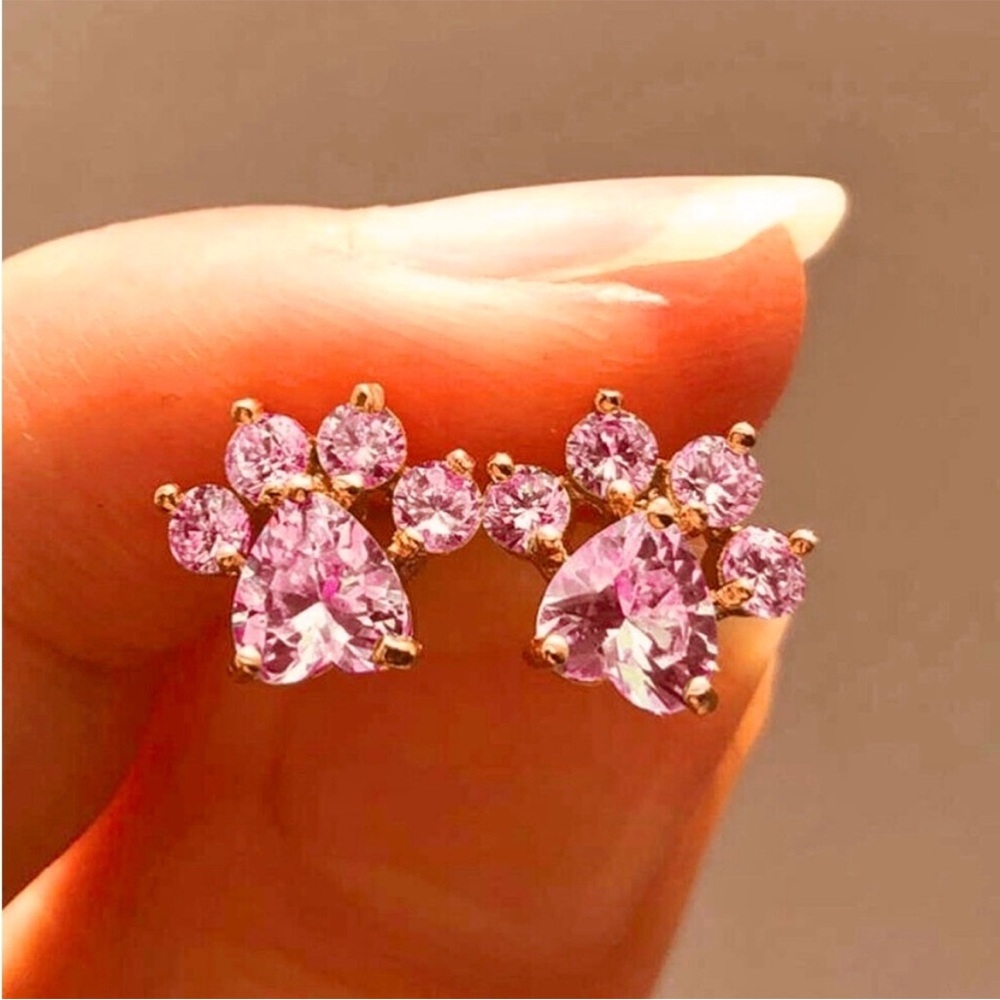 Pink Heart Paw earrings / stud